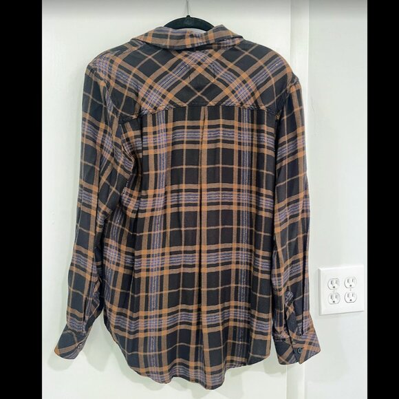 NWOT Rails Hunter Metallic Button-Up (Size M) - Picture 5 of 6